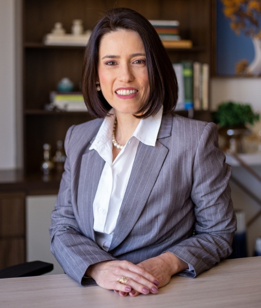 Andrea Fabrino Hoffmann Formiga